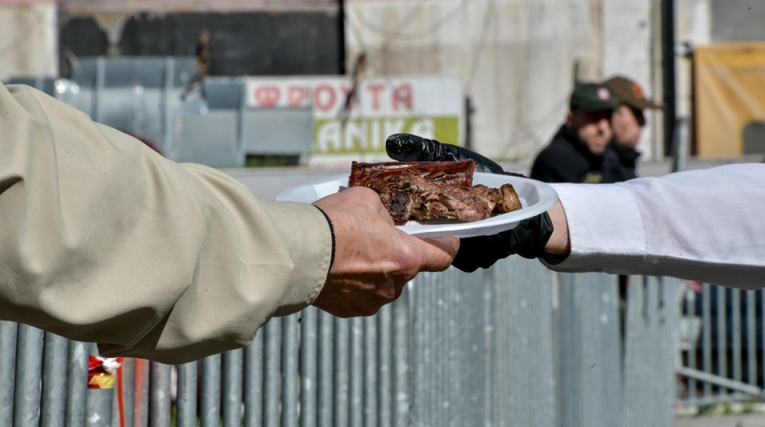 Στιγμιότυπο από Τσικνοπέμπτη (φωτογραφεία αρχείου)