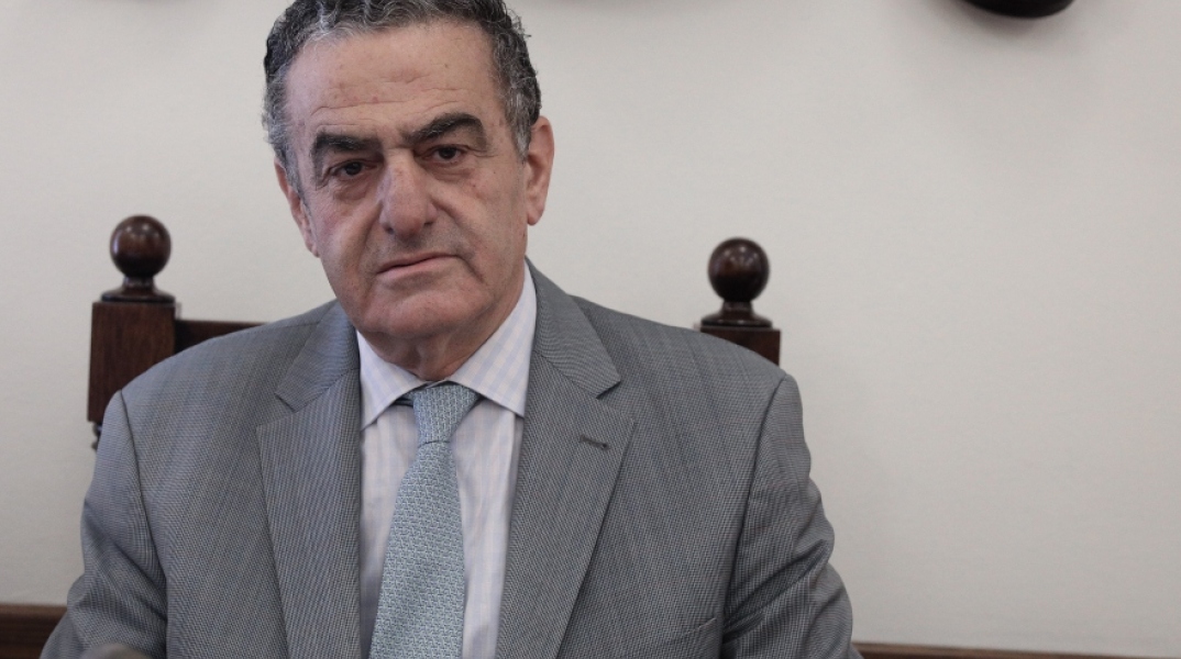 Χαράλαμπος Αθανασίου