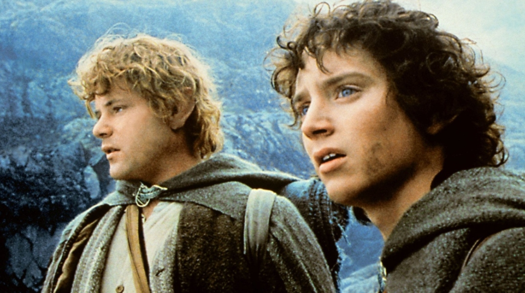 Από αριστερά: O Σον Άστιν και ο Ελάιτζα Γουντ στην ταινία «Ο Άρχοντας των Δαχτυλιδιών»