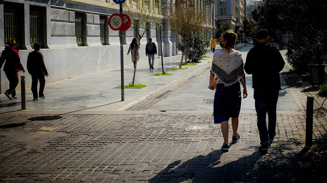 Lockdown για τον κορωνοϊό στην Αθήνα