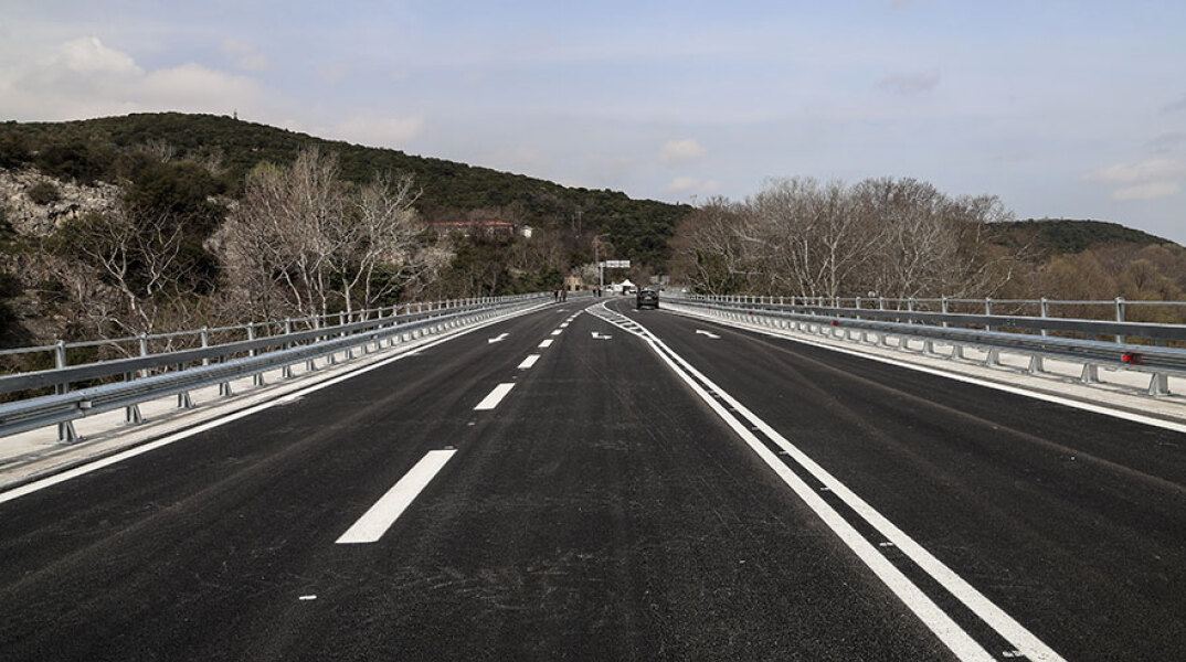 Η γέφυρα του Πηνειού στα Τέμπη μετά τις εργασίες συντήρησης