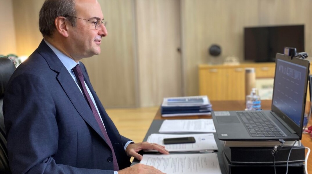 Ο Κωστής Χατζηδάκης