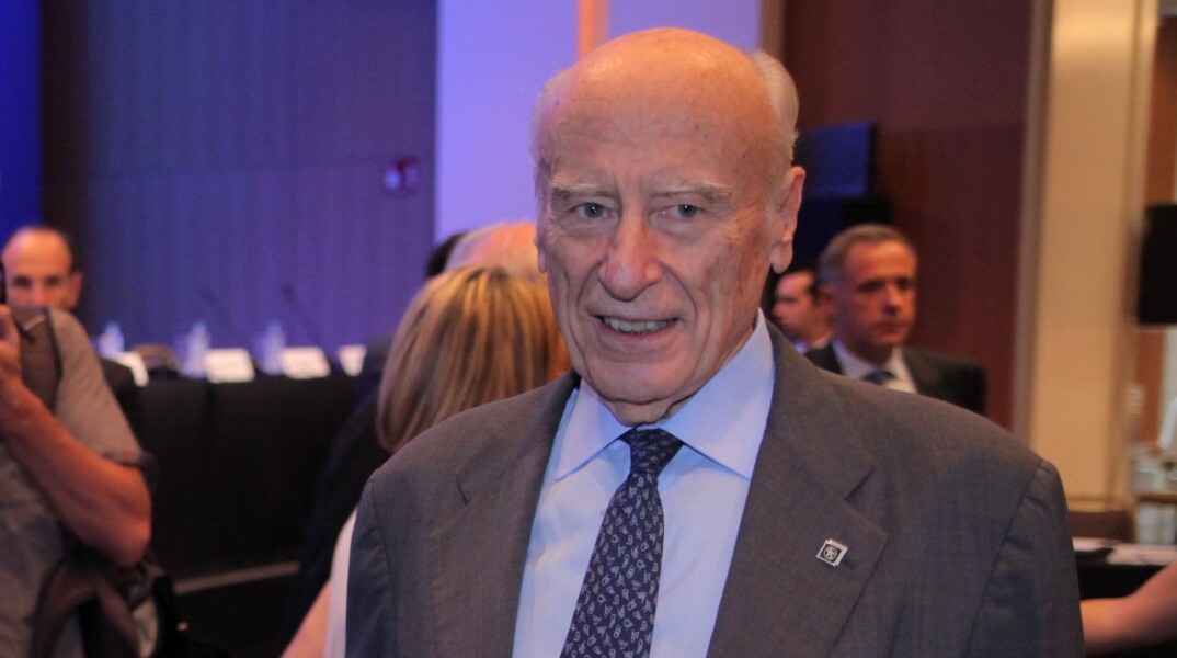 Γιάννης Κωστόπουλος 