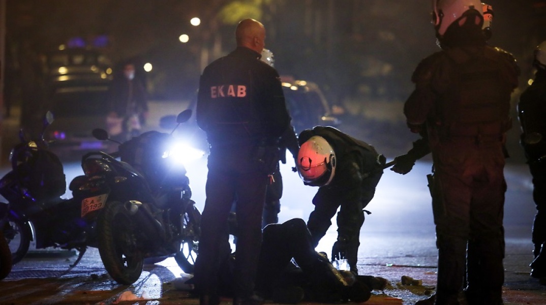 Επεισόδια - Νέα Σμύρνη