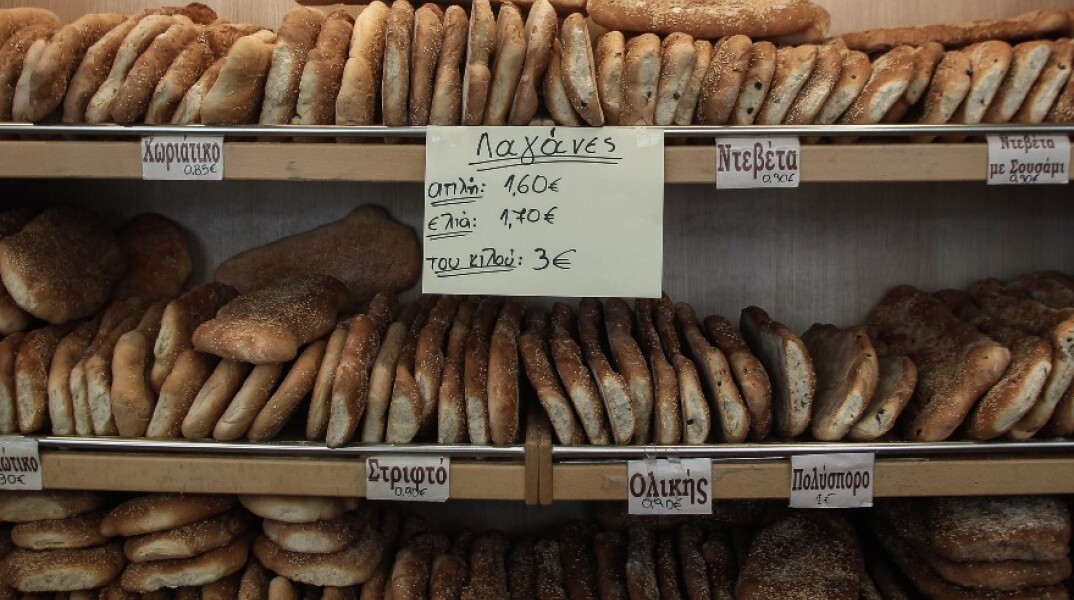 Λαγάνα για την Καθαρά Δευτέρα σε φούρνο