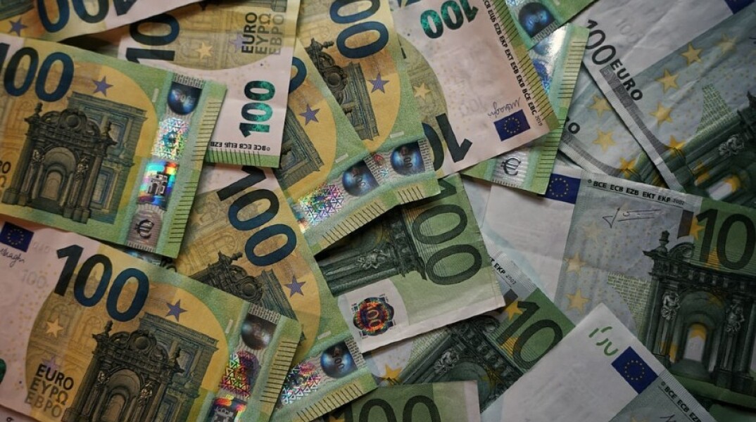 Χαρτονομίσματα των εκατό ευρώ