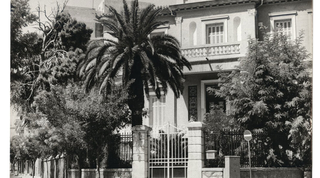 Balthazar, η ιστορία (της Αθήνας)