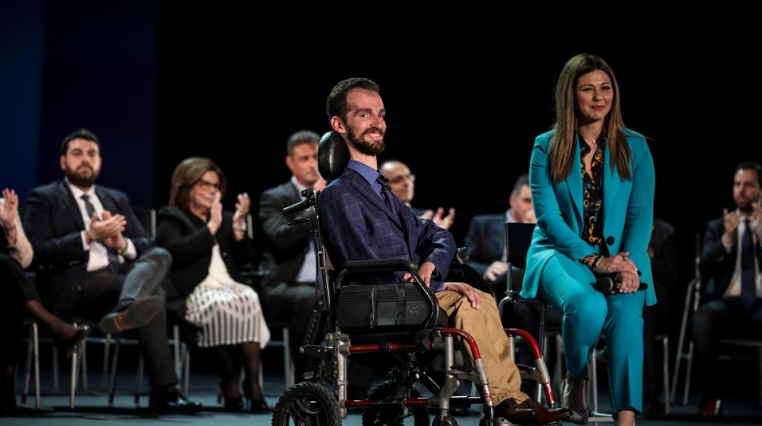 Στέλιος Κυμπουρόπουλος 