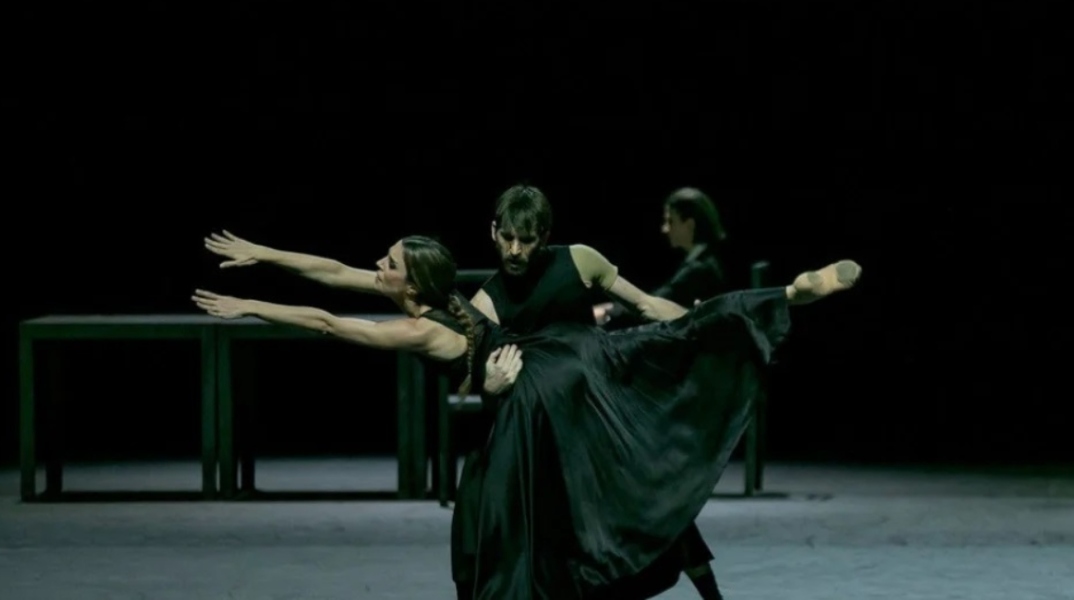 Human Behaviour, Lieder Ohne Worte σε χορογραφία και σκηνικά του Κωνσταντίνου Ρήγου