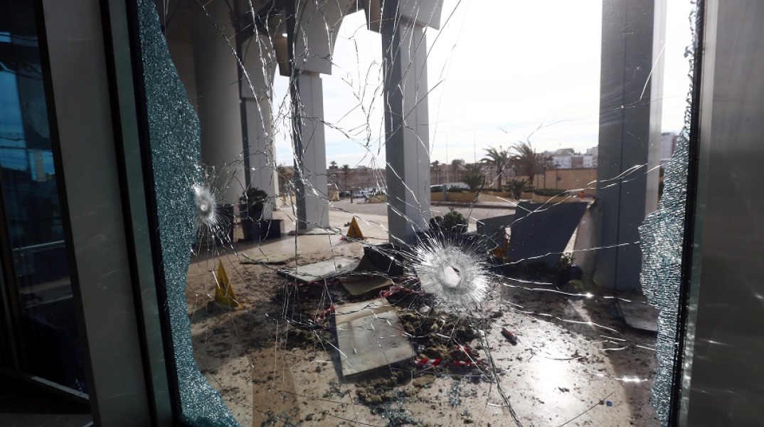 Στιγμιότυπο από επίθεση σε ξενοδοχείο στη Λιβύη