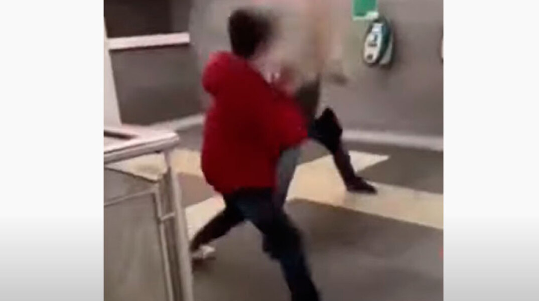 Ρώμη: Άγρια επίθεση δέχτηκαν ομοφυλόφιλοι στο Μετρό που θέλησαν να ανταλλάξουν ένα φιλί