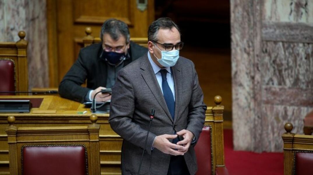 Βασίλης Κοντοζαμάνης