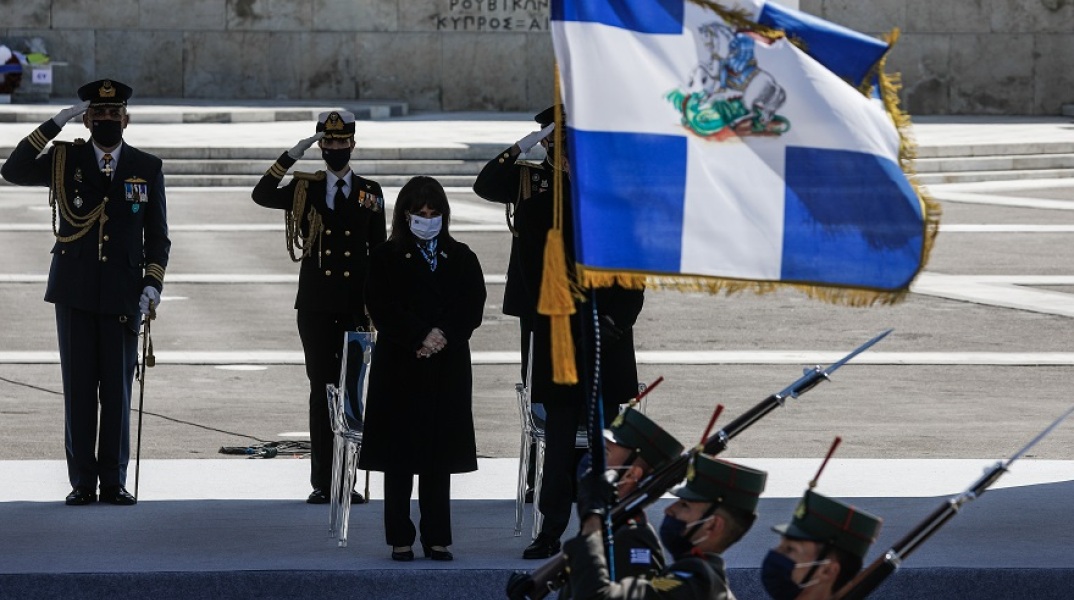 Κατερίνα Σακελλαροπούλου