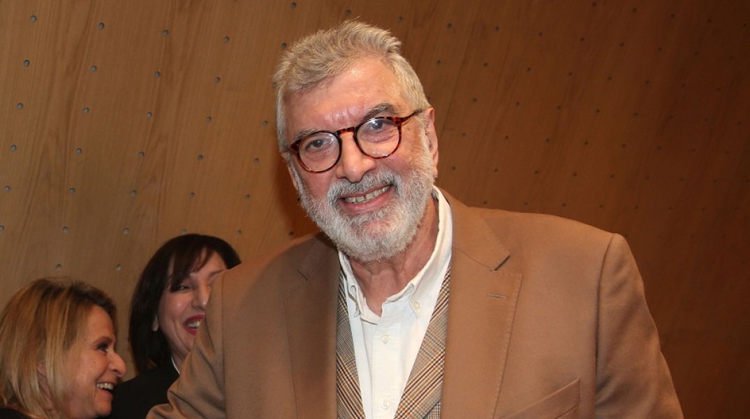 Ο θεατρικός παραγωγός, Μιχάλης Αδάμ