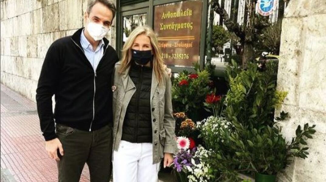 Ανοίγουν ξανά τα λουλουδάδικα στη Βουλή 