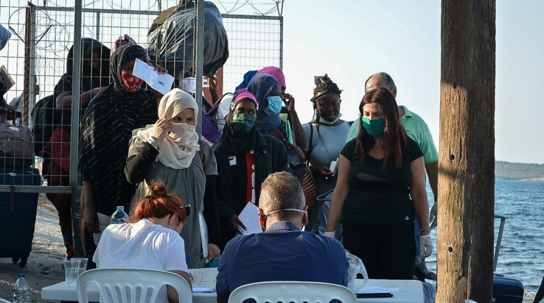 Πρόσφυγες - Δομή Φιλοξενίας