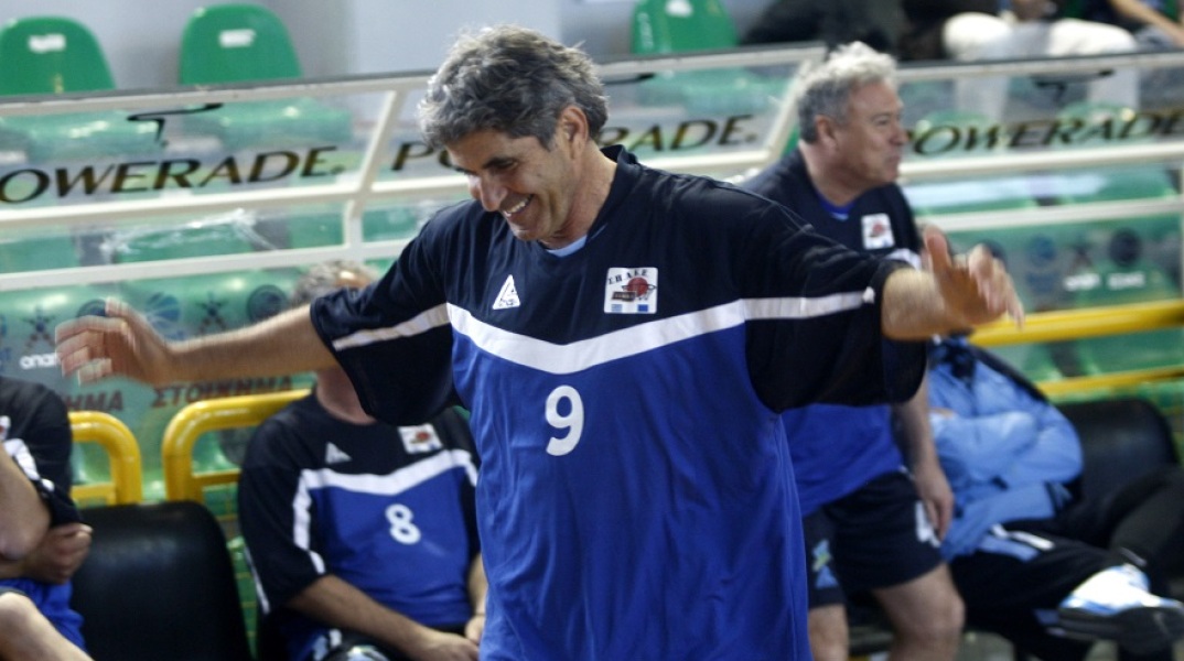 Ο παλαίμαχος μπασκετμπολίστας, Τάκης Κορωναίος