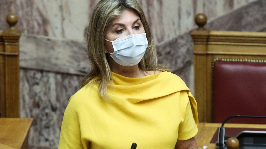 Η υφυπουργός Παιδείας, Ζέττα Μακρή