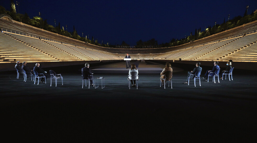 Εντυπωσιακός ο νέος φωτισμός στο Καλλιμάρμαρο