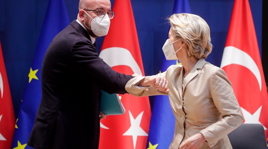 Σαρλ Μισέλ και Ούρσουλα φον ντερ Λάιεν