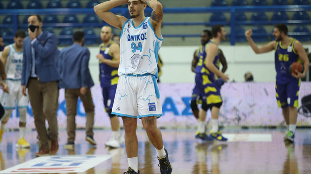 Αντώνης Κόνιαρης