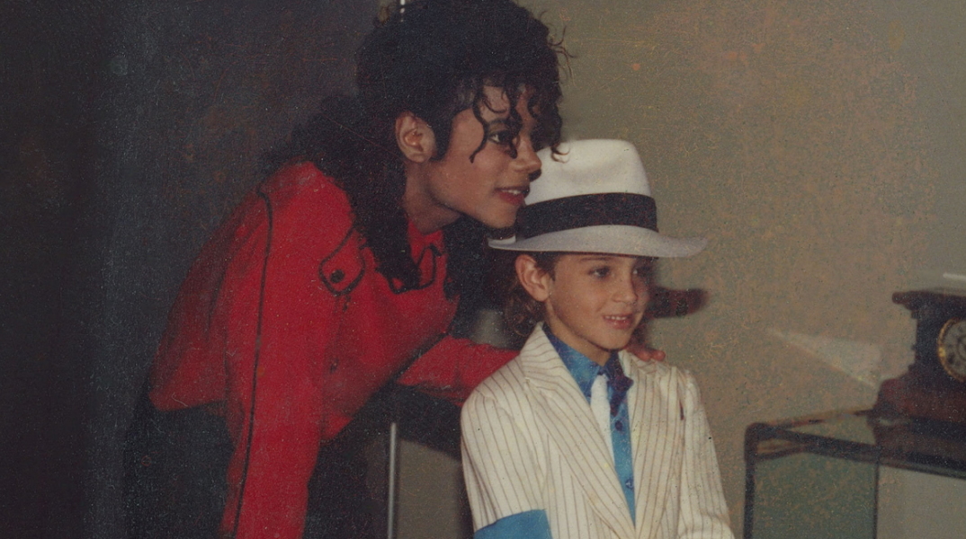 Αφήνοντας την Νέβερλαντ 