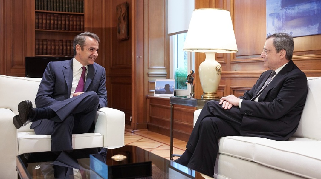 Κυριάκος Μητσοτάκης και Μάριο Ντράγκι (φωτογραφία αρχείου)