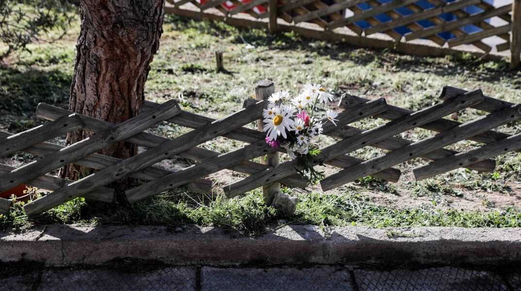 Το σημείο όπου δολοφονήθηκε ο Γιώργος Καραϊβάζ