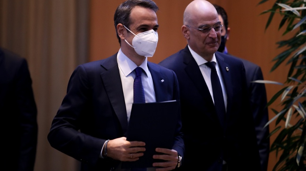 Κυριάκος Μητσοτάκης και Νίκος Δένδιας