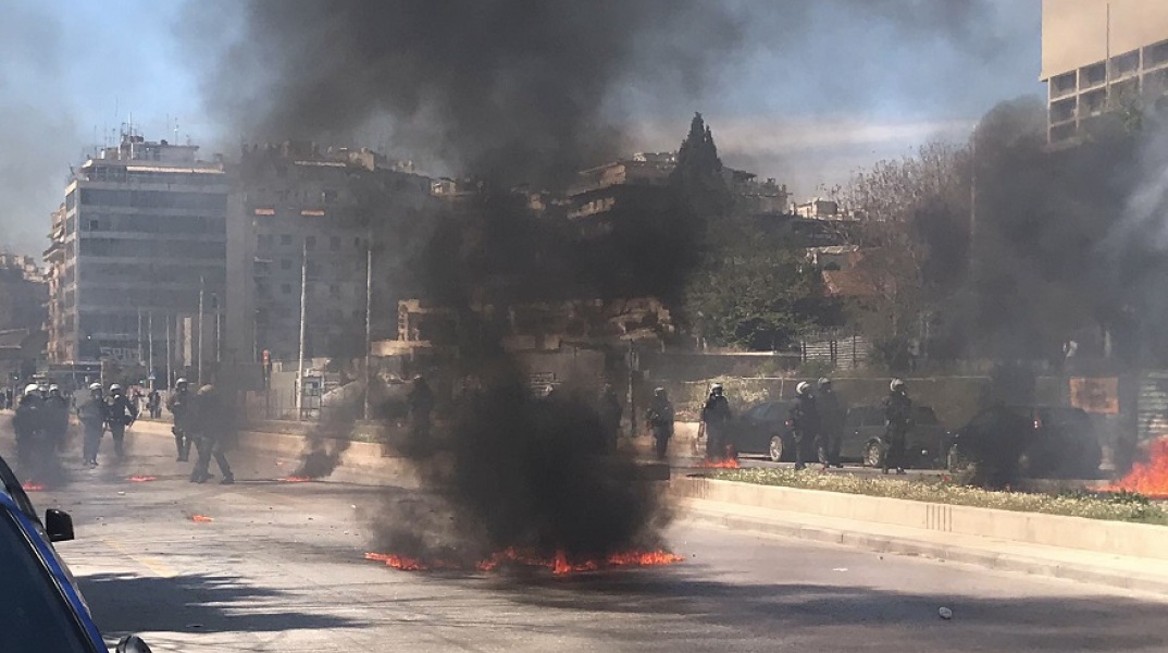 ΘΕΣΣΑΛΟΝΙΚΗ - ΕΠΕΙΣΟΔΙΑ