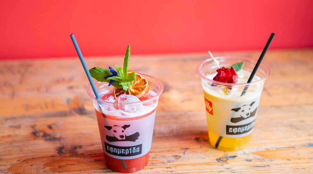 Take away cocktail από το cafe bar Εφημερίδα ATH