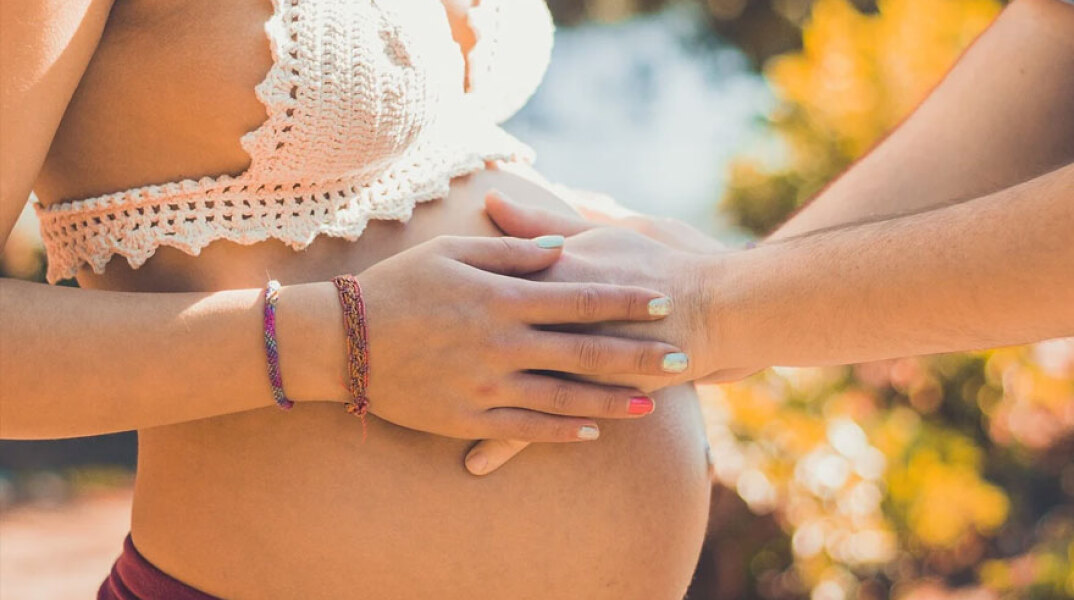 Έγκυος (ΦΩΤΟ ΑΡΧΕΙΟΥ) - Σύσταση από τους ειδικούς στη Μεγάλη Βρετανία να γίνεται το εμβόλιο της Pfizer και της Moderna στην εγκυμοσύνη