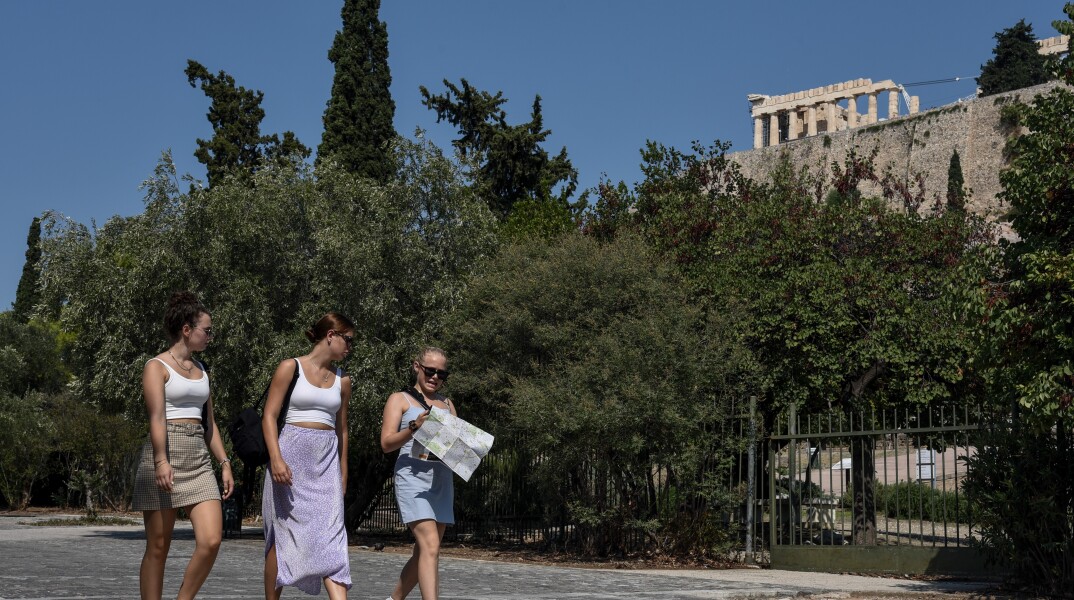 Στιγμιότυπο στην περιοχή της Ακρόπολης 