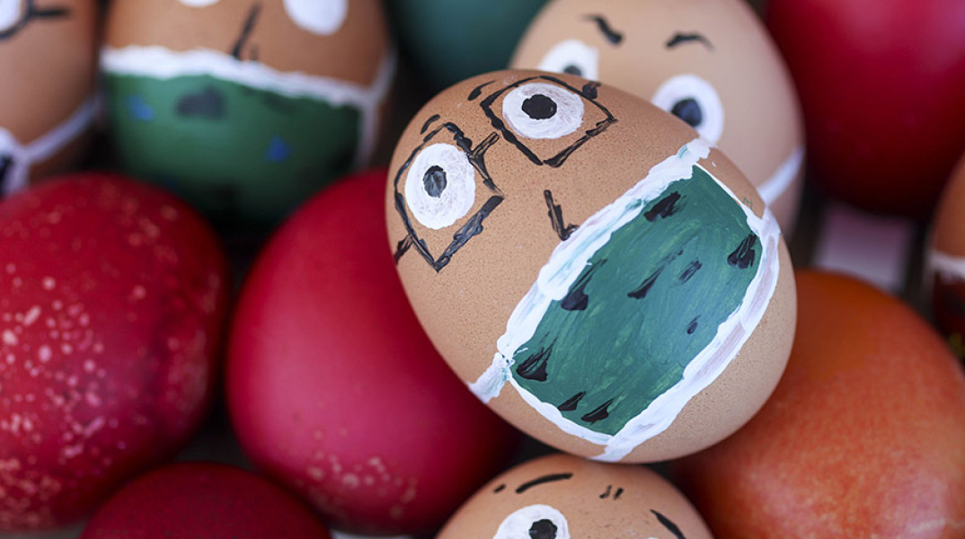  ΞΑΝΘΗ - ΠΑΣΧΑΛΙΝΑ ΑΒΓΑ ΒΑΜΜΕΝΑ ΜΕ ΜΑΣΚΕΣ ΛΟΓΩ ΚΟΡΟΝΟΪΟΥ 