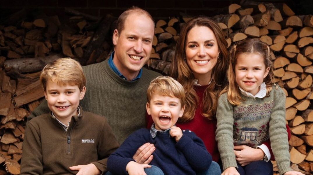 Ο πρίγκιπας Ουίλιαμ και η Κέιτ Μίντλετον με τα παιδιά τους