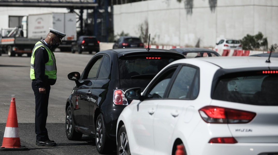 Έλεγχοι για να αποφευχθεί το «Πάσχα στο χωριό»