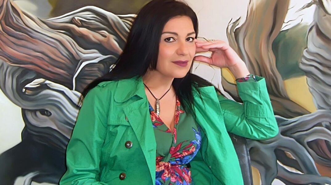 Η ζωγράφος Εύα Νικολακάκη