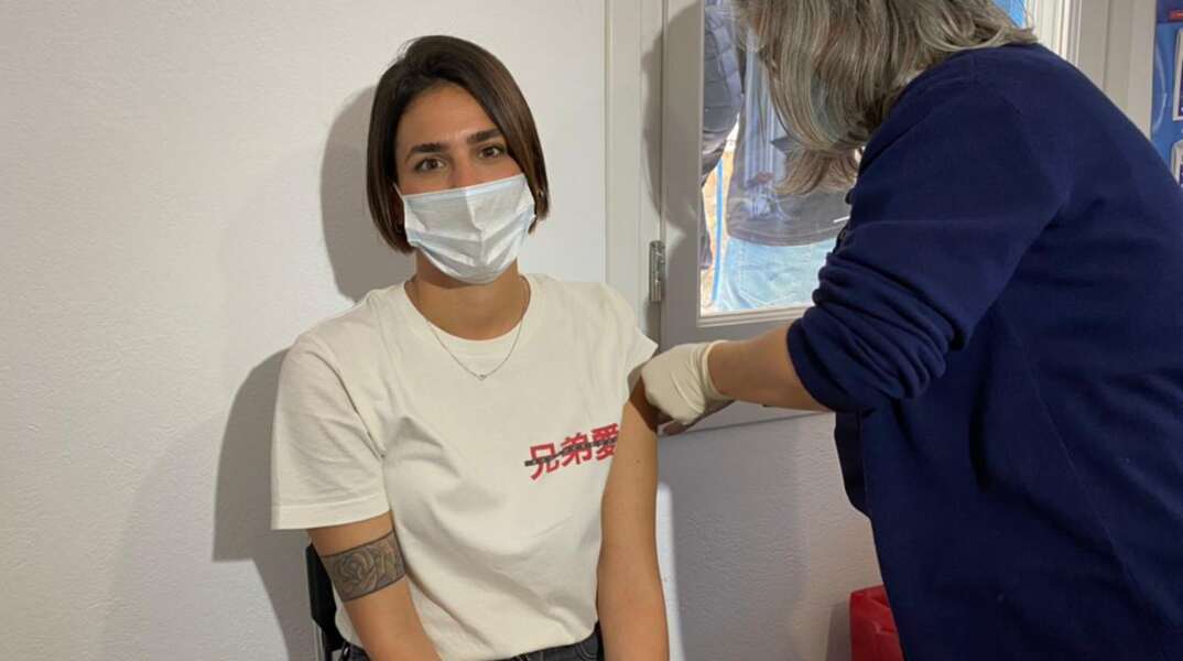 Εμβολιασμός έναντι του κορωνοϊού σε νησί 