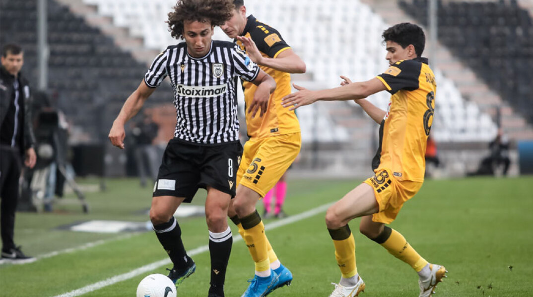 Ο ΠΑΟΚ απέκλεισε την ΑΕΚ με ανατροπή από τον τελικό του Κυπέλλου Ελλάδος, όπου θα βρεθεί αντιμέτωπος με τον Ολυμπιακό