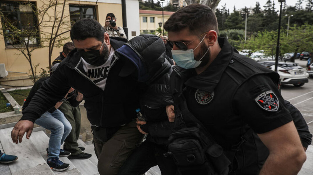 Μένιος Φουρθιώτης - Αντιμετωπίζει κατηγορίες για 2 κακουργήματα και 7 πλημμελήματα