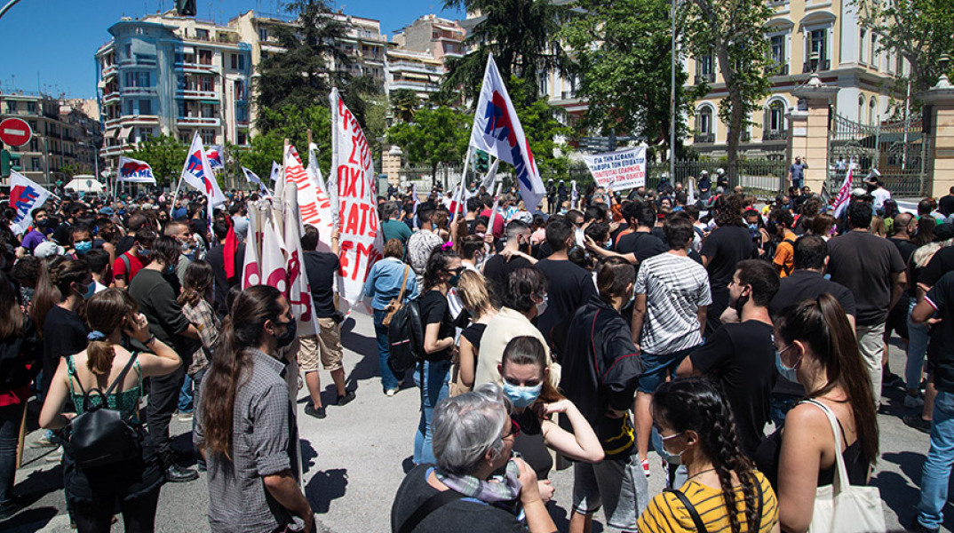 ΘΕΣΣΑΛΟΝΙΚΗ - ΑΠΕΡΓΙΑΚΗ ΣΥΓΚΕΝΤΡΩΣΗ ΓΙΑ ΤΟΝ ΕΟΡΤΑΣΜΟ ΤΗΣ ΕΡΓΑΤΙΚΗΣ ΠΡΩΤΟΜΑΓΙΑΣ ΑΠΟ ΤΟ ΠΑΜΕ