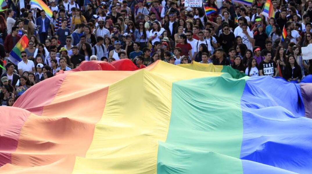 Η κοινότητα LGBTQ γιορτάζει τον εορτασμό του Gay Pride παγκοσμίως ως μέρος του εορτασμού της Ημέρας Υπερηφάνειας