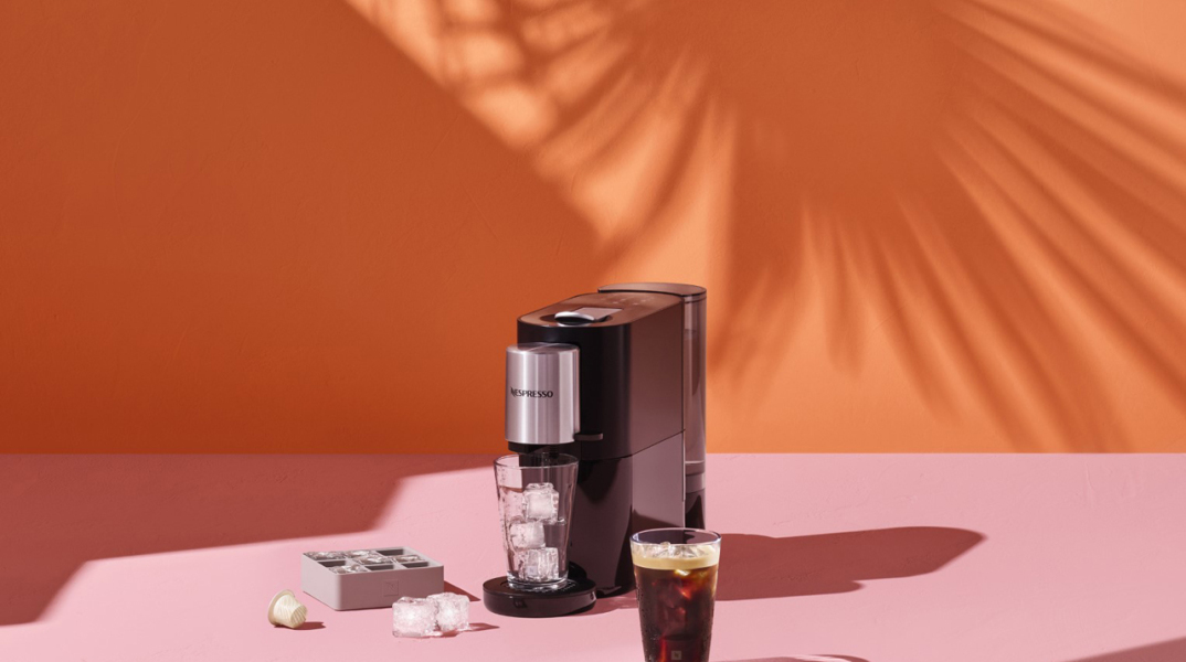 Η Nespresso επαναπροσδιορίζει τον freddo στο σπίτι
