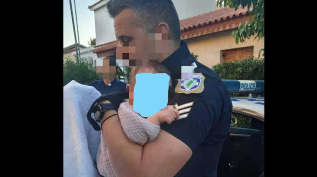 Έγκλημα στα Γλυκά Νερά: Ο αστυνομικός που κρατά στην αγκαλιά το μωρό της Κάρολαΐν