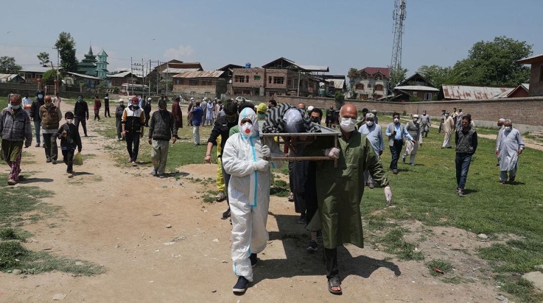 Ινδία - Νεκροί από τον κορωνοϊό