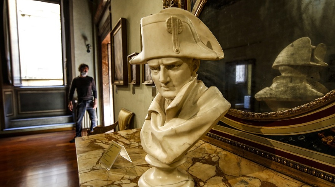 Ναπολέων: Προτομή του σε μουσείο