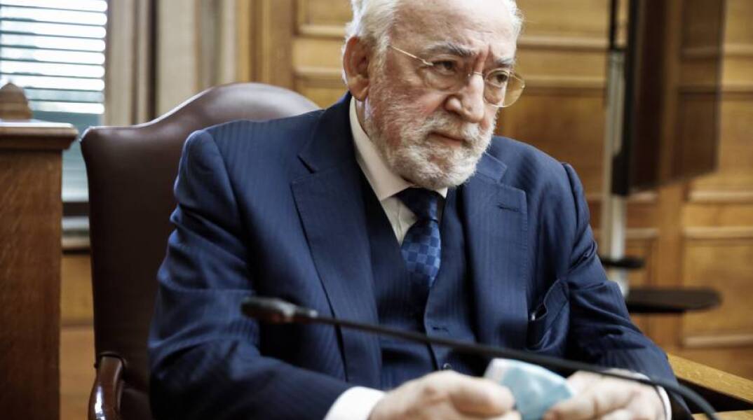 Ο Χρήστος Καλογρίτσας στη Συνεδρίαση της Ειδικής Κοινοβουλευτικής Επιτροπής προς διενέργεια προκαταρκτικής εξέτασης σχετικά με τη διερεύνηση αδικημάτων που τυχόν έχουν τελεσθεί από τον πρώην Υπουργό Νίκο Παππά