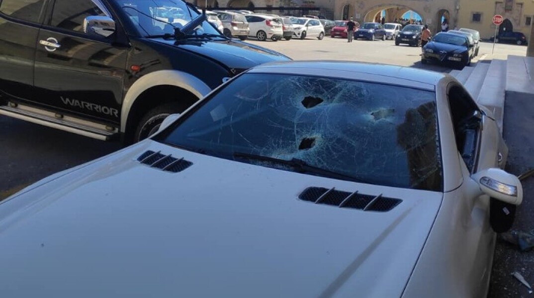Ρόδος: Το όχημα του αστυνομικού διευθυντή μετά την επίθεση