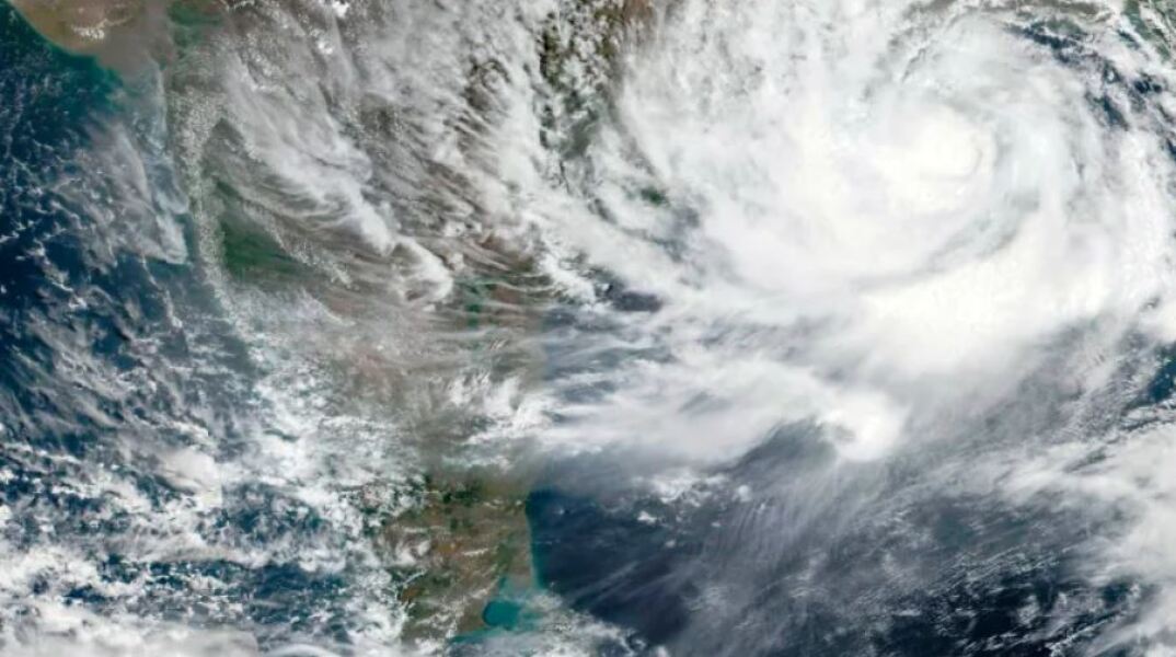 Kυκλώνας Γιας 