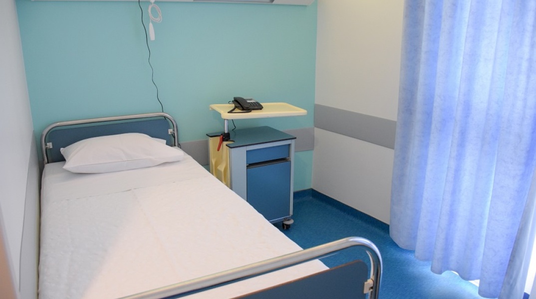Κρεβάτι νοσοκομείου